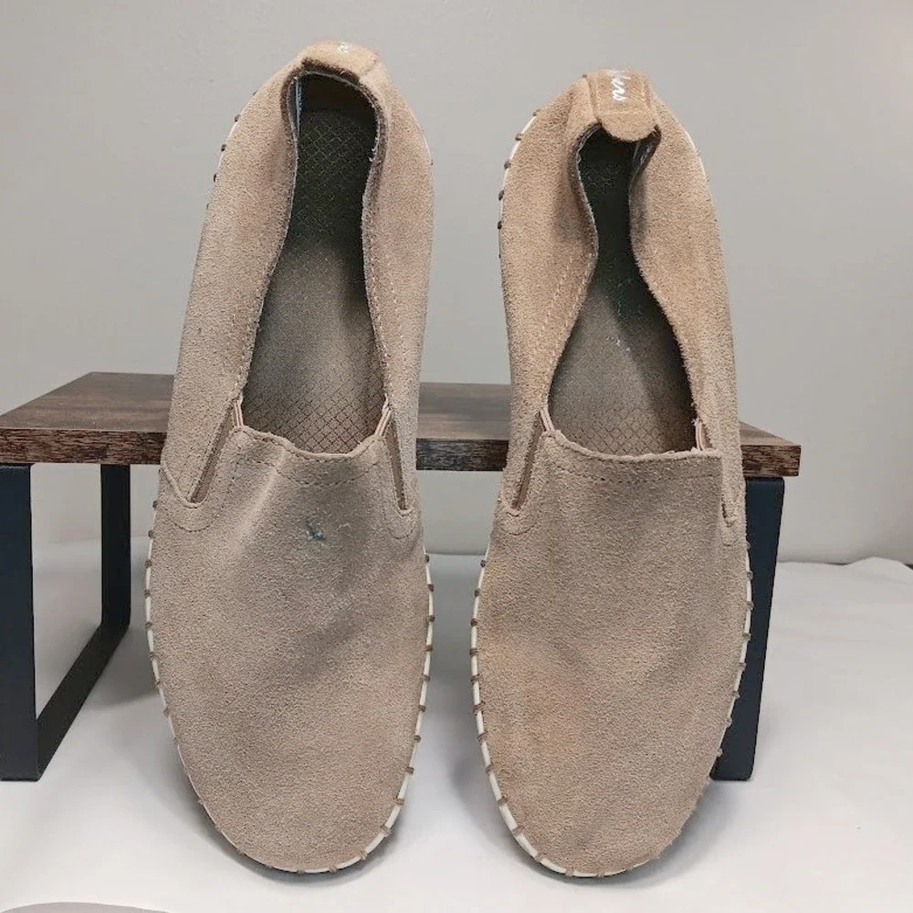Skechers slip shoes